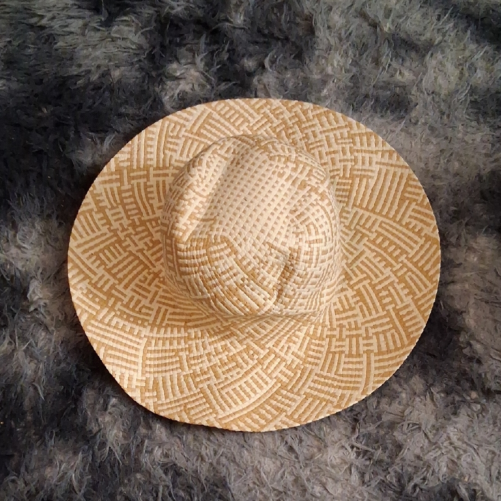 Stylish Tan Patterned Sun Hat